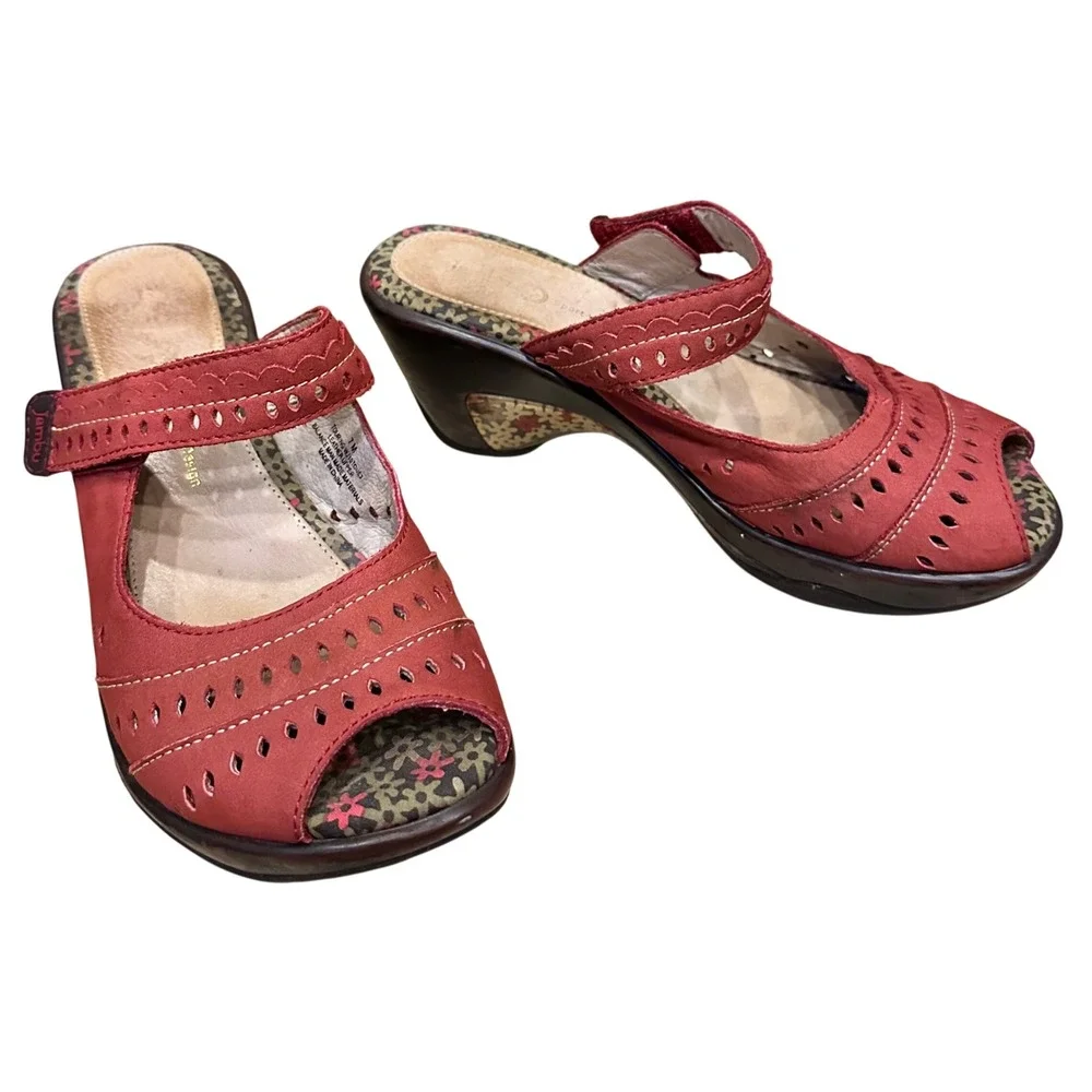 Jambu Touring Red Leather Wedge Sandals Laser Cut Floral Mule 7M Feminine Boho‎